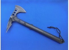  TACTICAL TOMAHAWK  SOG